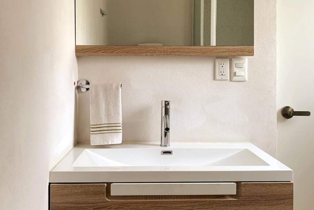 מקסיקו סיטי 117 Suites Donceles Centro Historico Cdmx מראה חיצוני תמונה